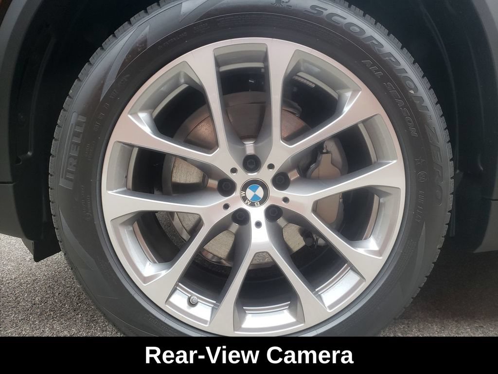 Used 2023 BMW X5 xDrive40i w/ Premium Package AWD/4WD image 13