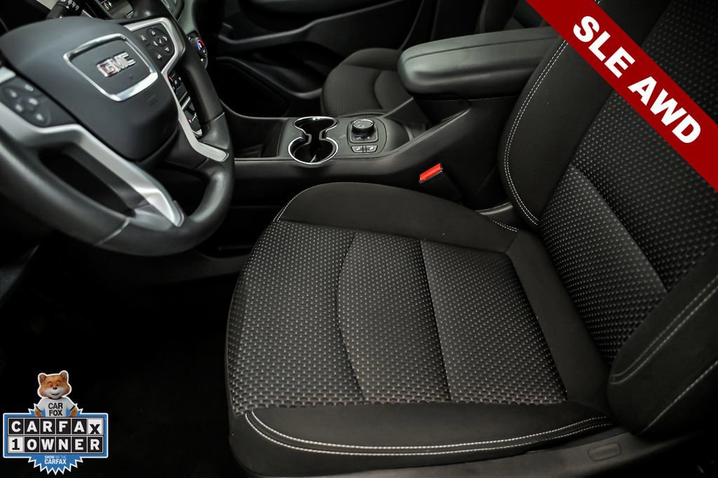 Used 2024 GMC Terrain SLE w/ Driver Convenience Package AWD/4WD image 12