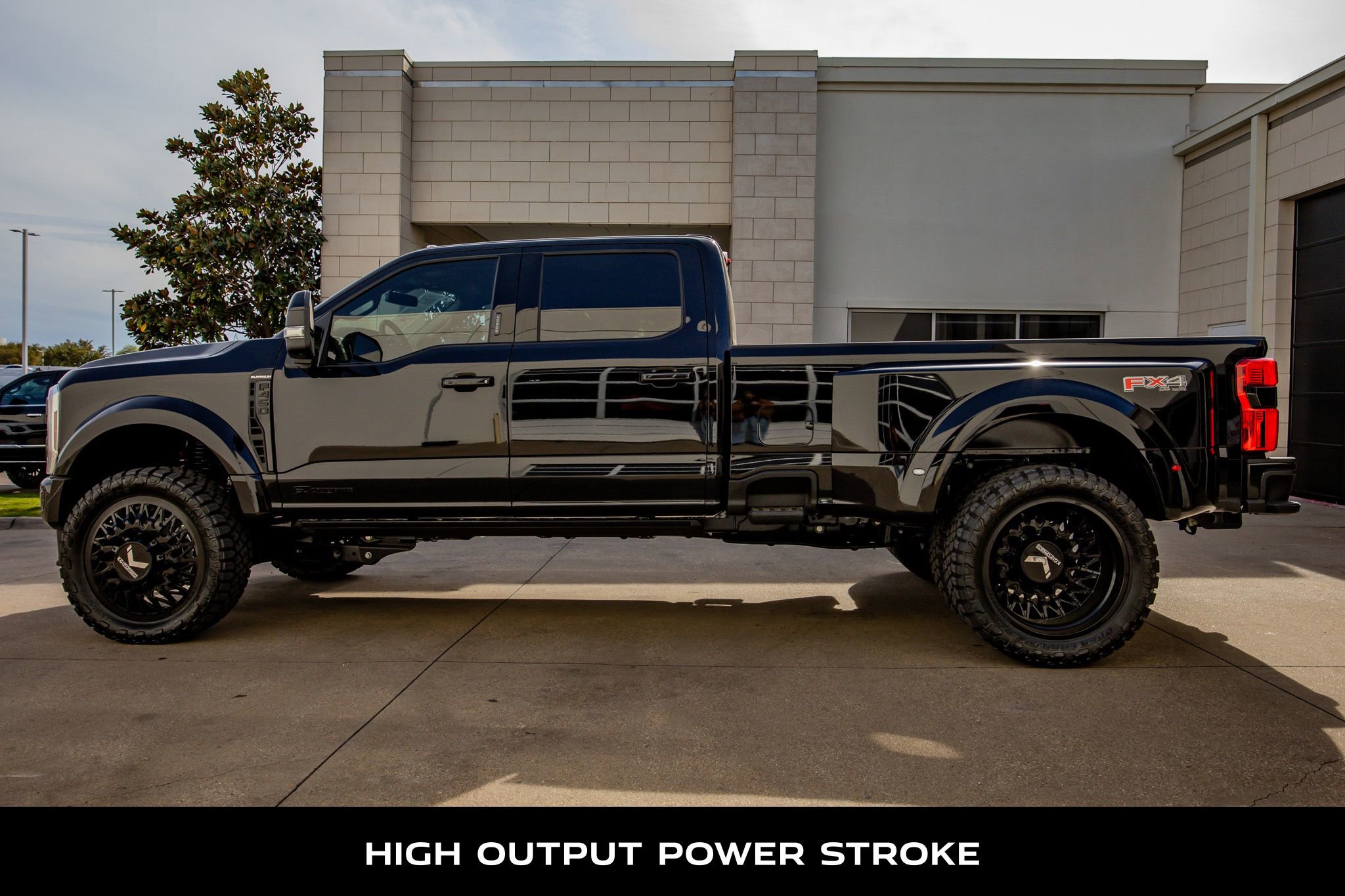 Used 2026 Ford F450 Platinum w/ Platinum Plus Package image 6