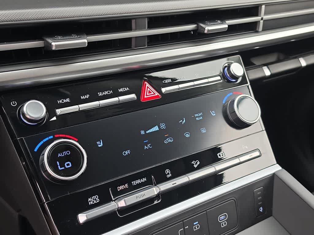 New 2027 Hyundai Santa Fe XRT AWD/4WD image 32