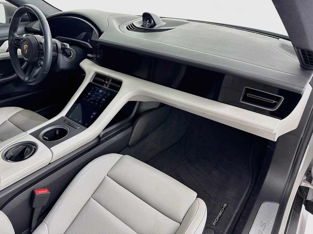 Certified 2024 Porsche Taycan 4S AWD/4WD image 31