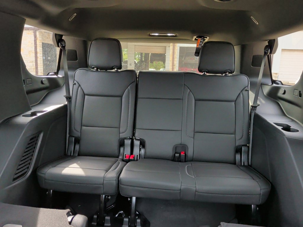 New 2027 GMC Yukon Denali RWD image 37