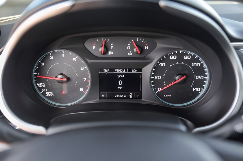 Used 2025 Chevrolet Malibu LT FWD image 14