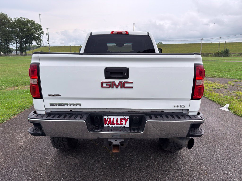 Used 2016 GMC Sierra 2500 SLT w/ Suspension Package, Off-Road AWD/4WD image 13