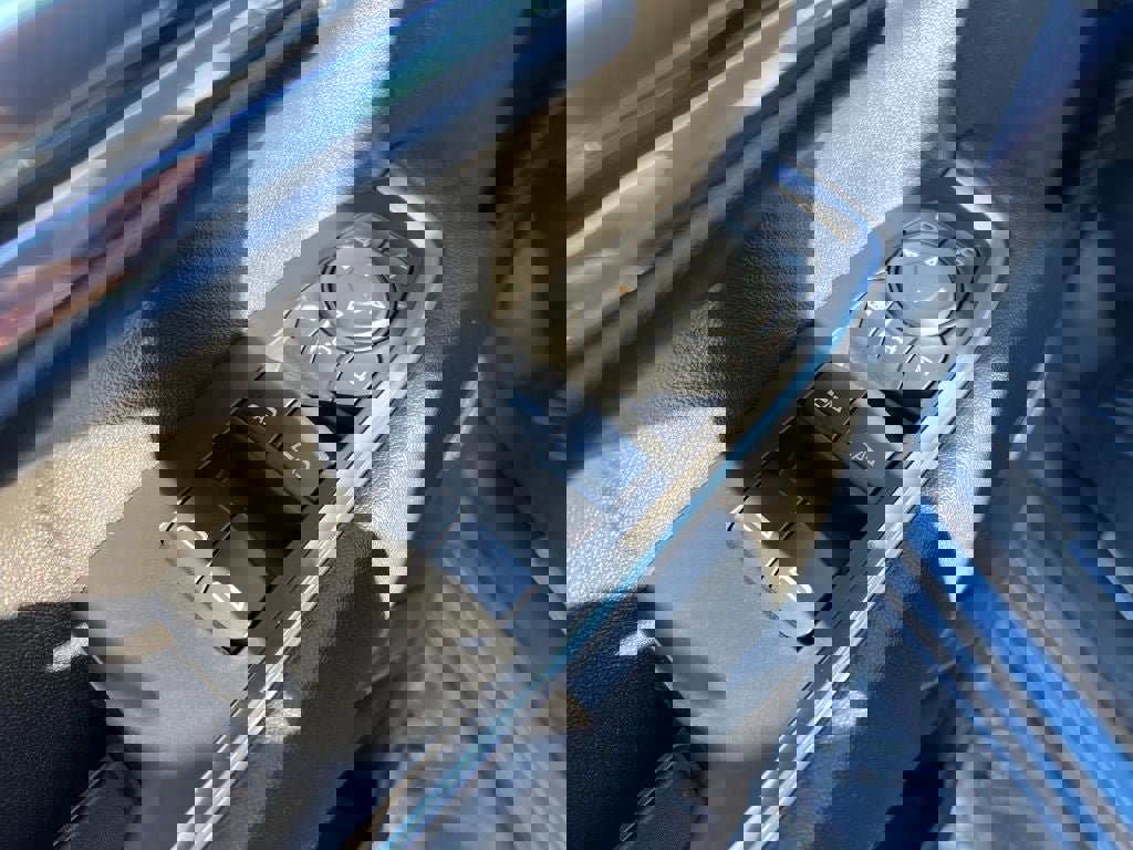 Used 2024 Chevrolet Silverado 2500 LTZ w/ LTZ Premium Package image 10