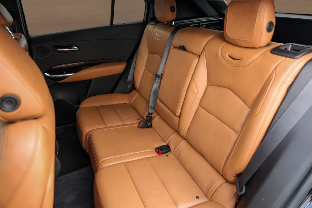 Used 2019 Cadillac XT4 Premium Luxury FWD image 26