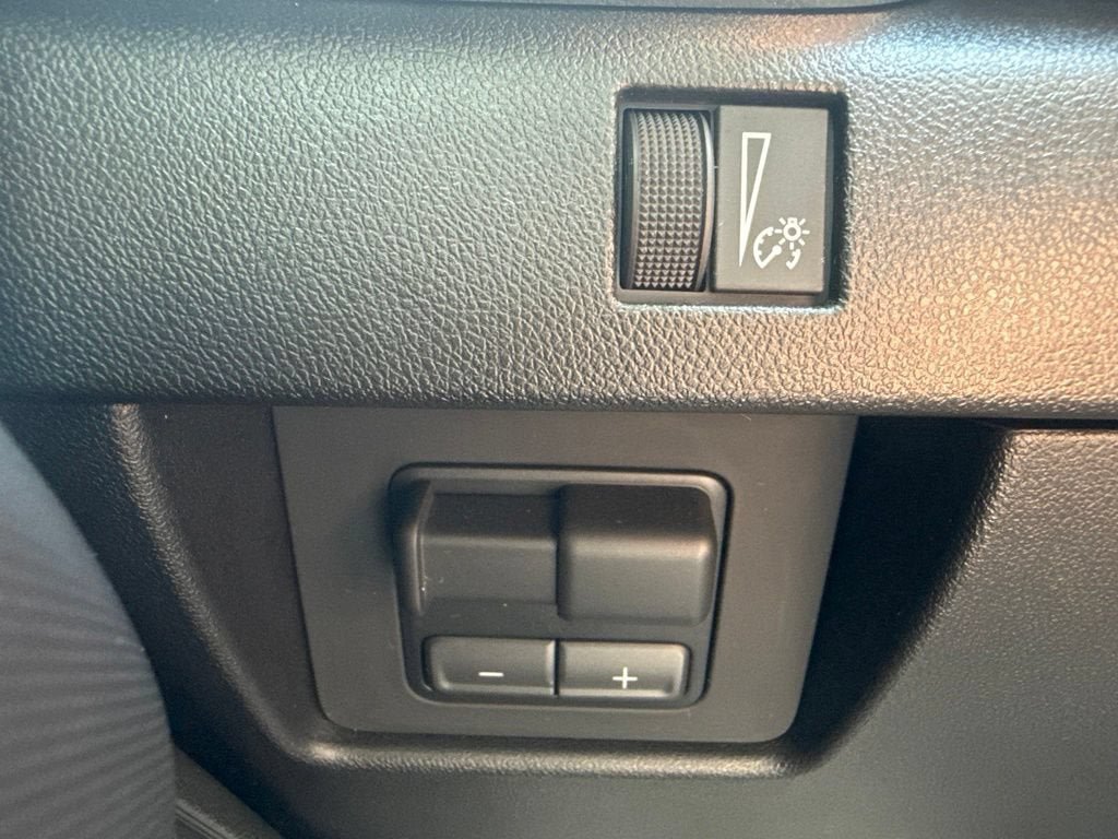 New 2026 GMC Canyon Elevation RWD image 17