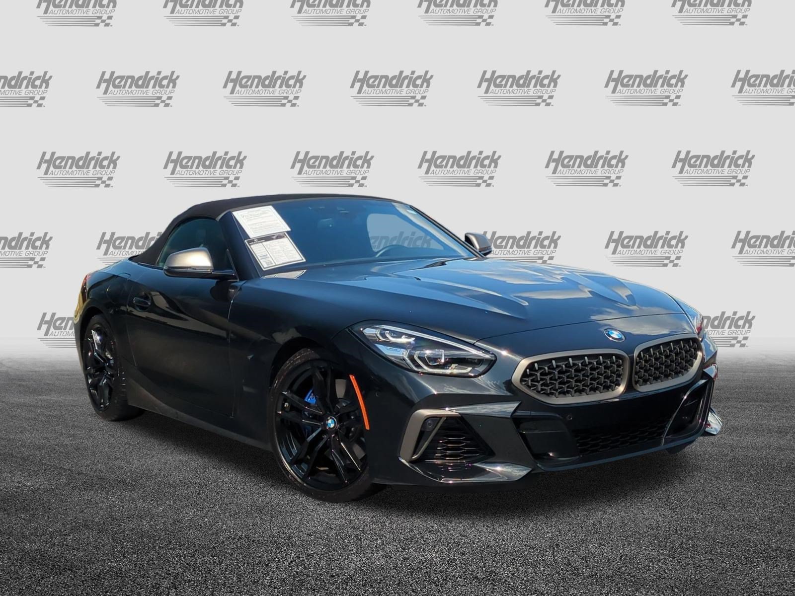 Used 2022 BMW Z4 M40i w/ Premium Package RWD image 2