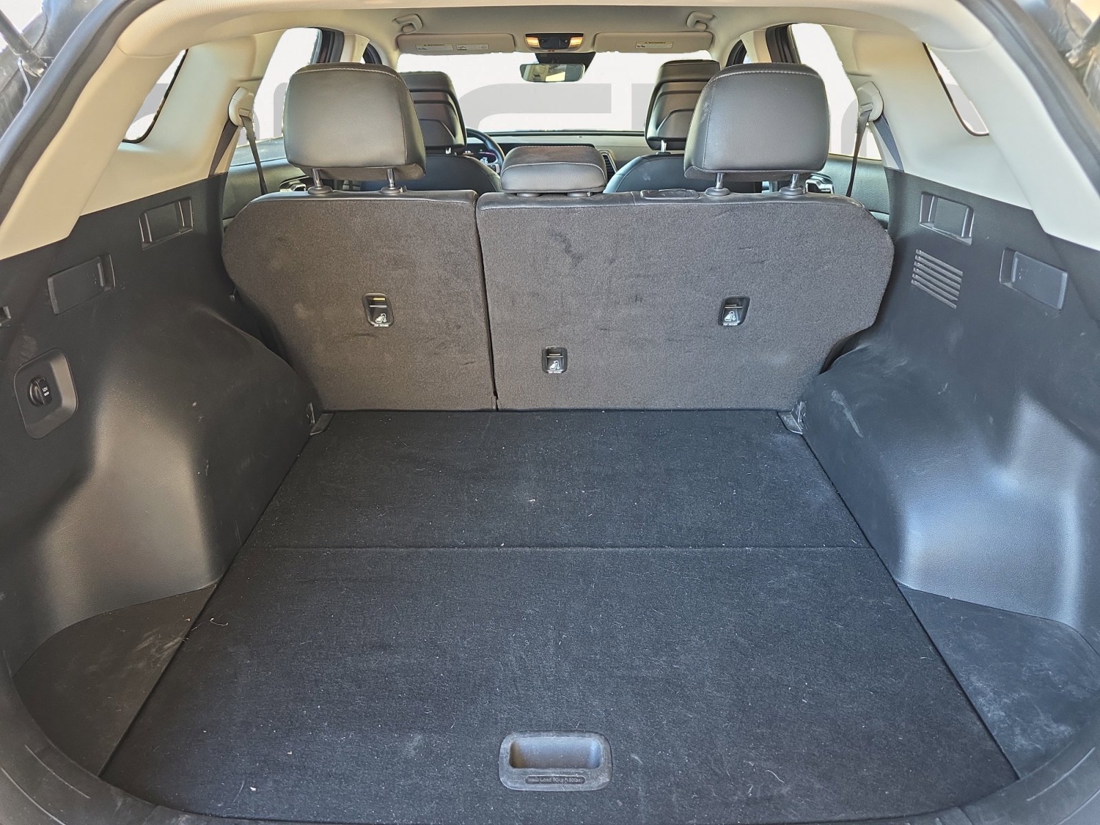 Certified 2024 Kia Sportage EX image 10