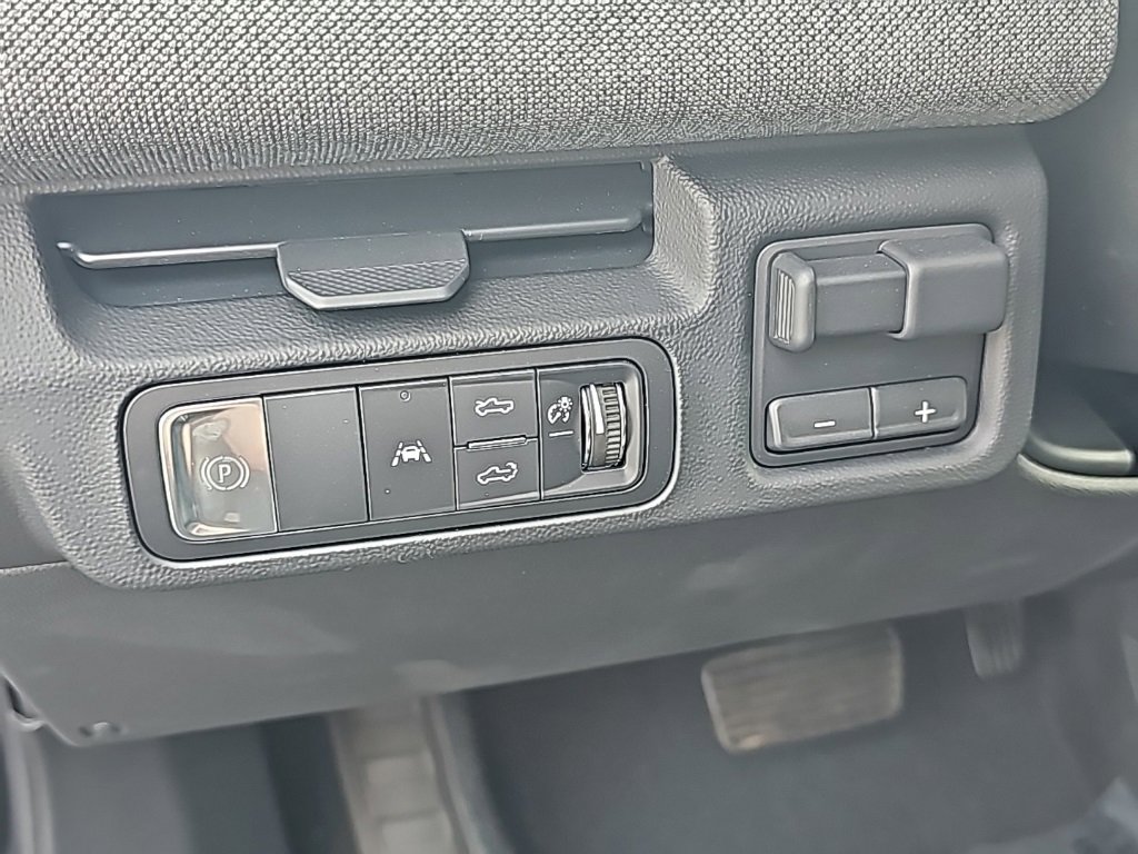 New 2026 GMC Sierra EV Elevation w/ Premium Package image 12