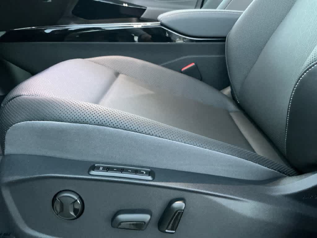 New 2026 Volkswagen ID.4 Pro S AWD/4WD image 22