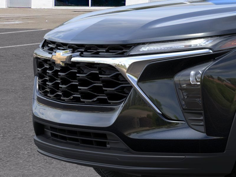 New 2026 Chevrolet Trax LS w/ LS Convenience Package FWD image 15
