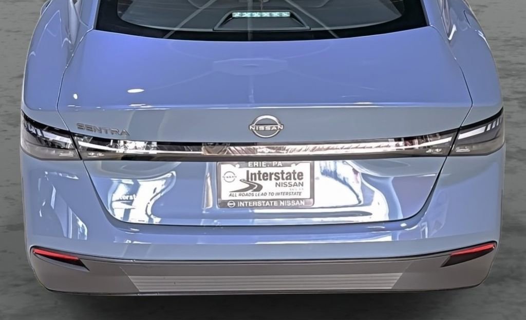 New 2026 Nissan Sentra SV w/ SV Convenience Package FWD image 11
