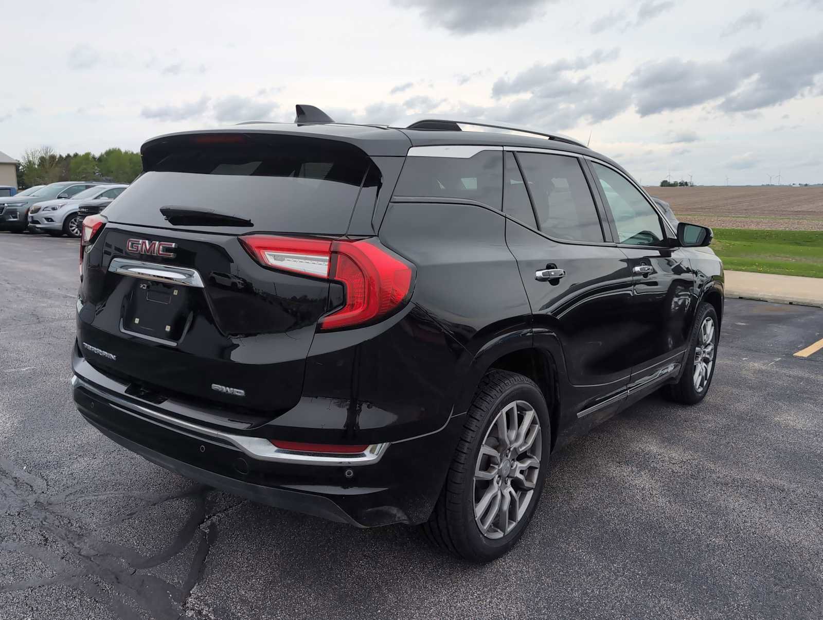 Used 2023 GMC Terrain Denali AWD/4WD image 12