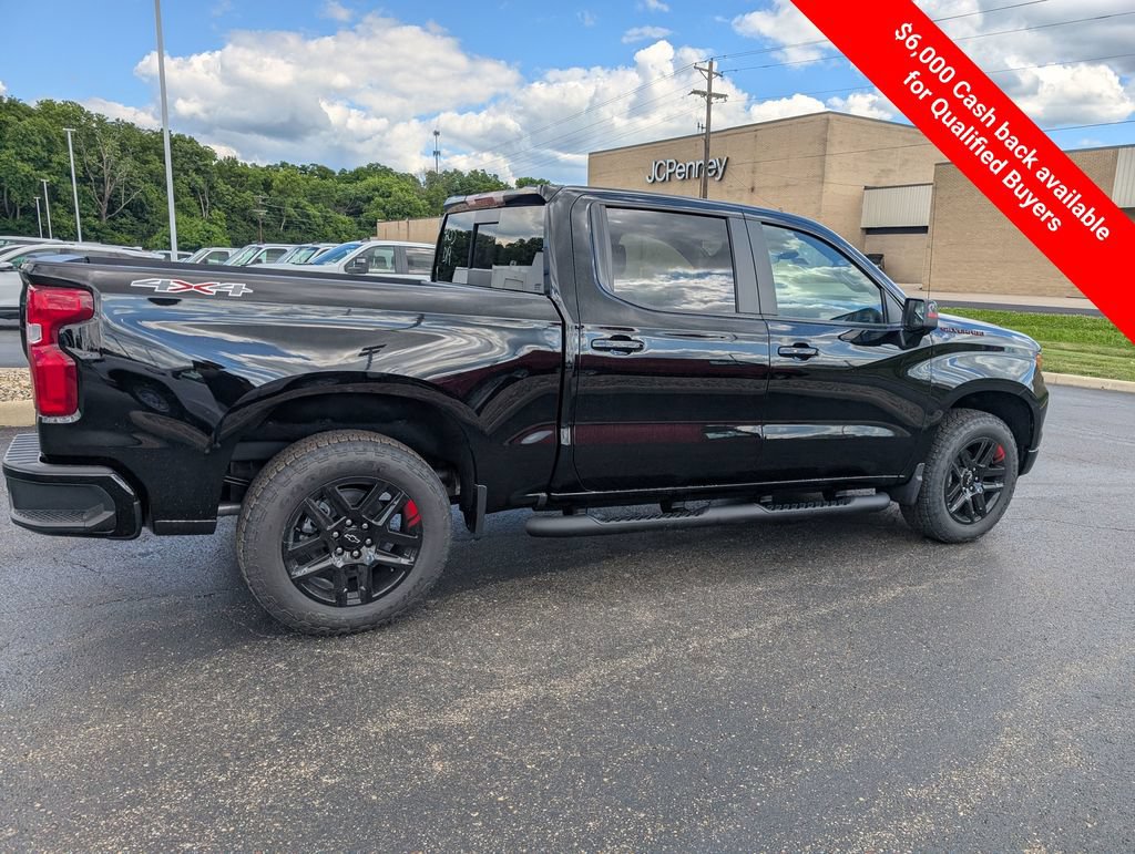 New 2026 Chevrolet Silverado 1500 RST w/ Redline Edition AWD/4WD image 8
