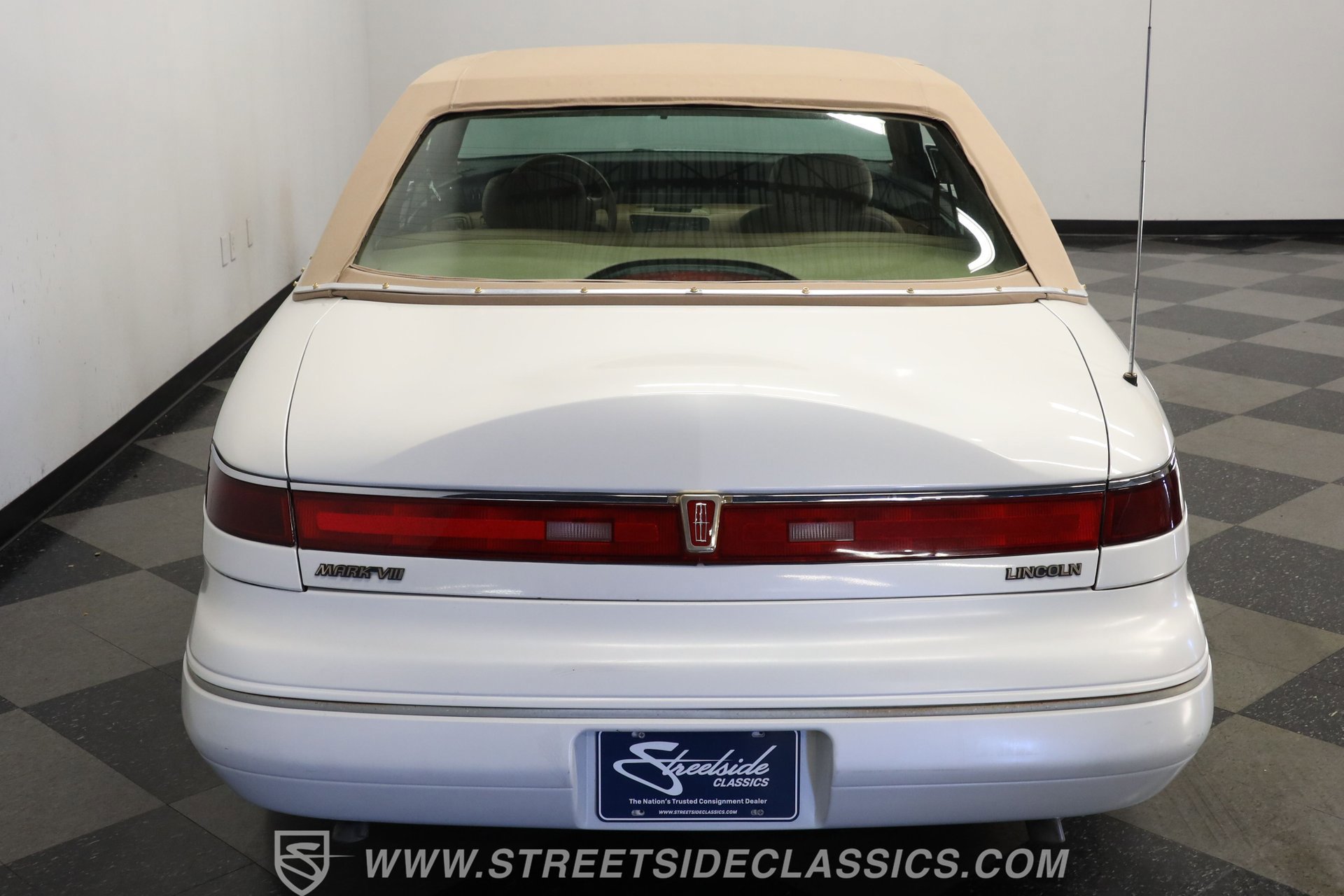 Used 1994 Lincoln Mark VIII image 8