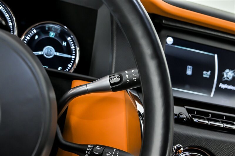 Used 2023 Rolls-Royce Cullinan AWD/4WD image 34