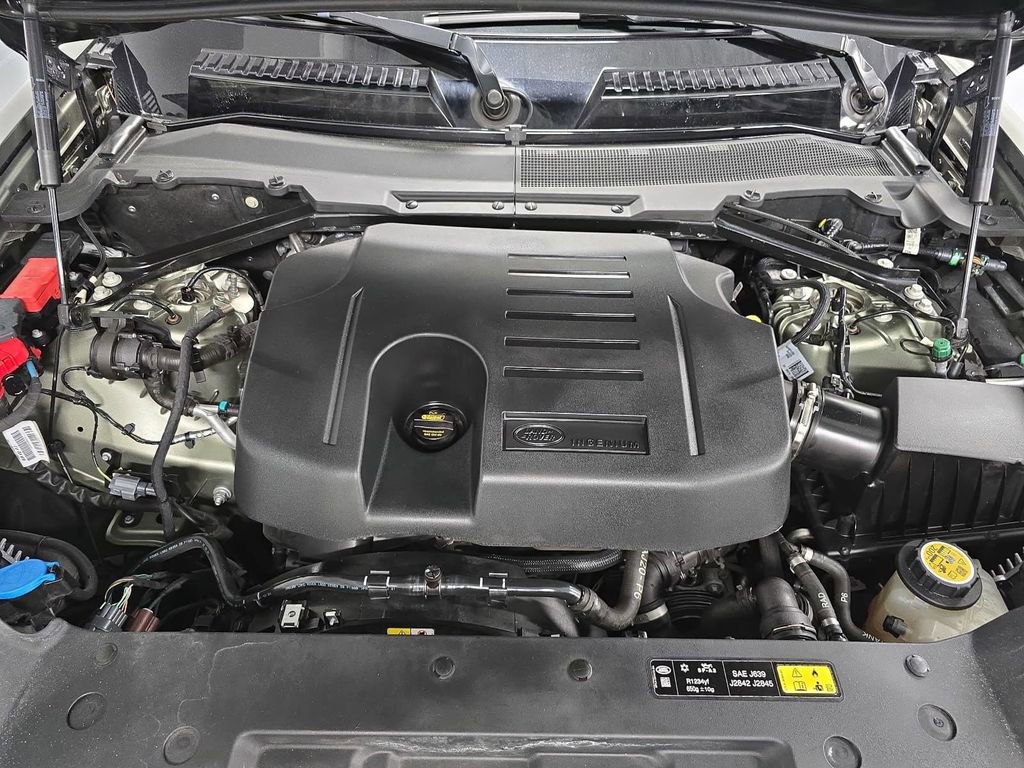 Used 2022 Land Rover Defender 110 X AWD/4WD image 31