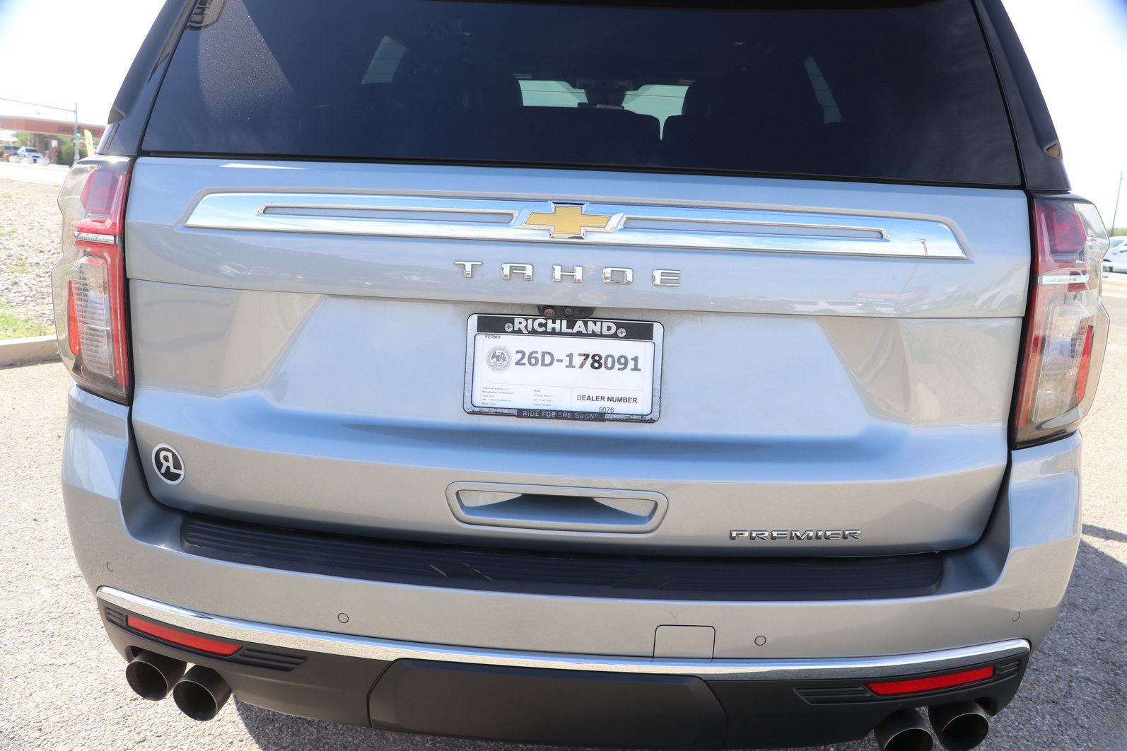 Used 2023 Chevrolet Tahoe Premier w/ Premium Package 2 AWD/4WD image 6