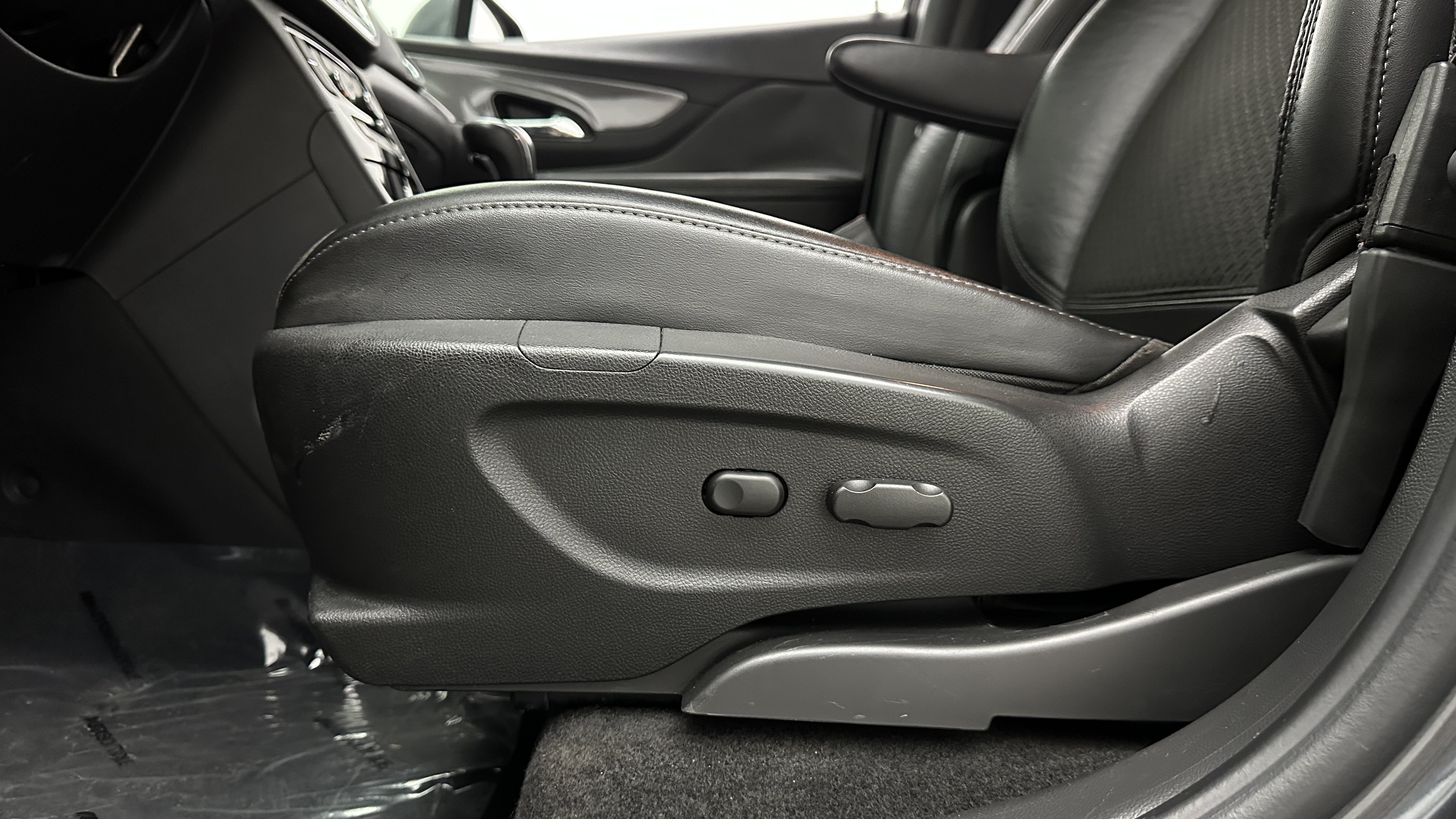 Used 2017 Buick Encore Preferred FWD image 14