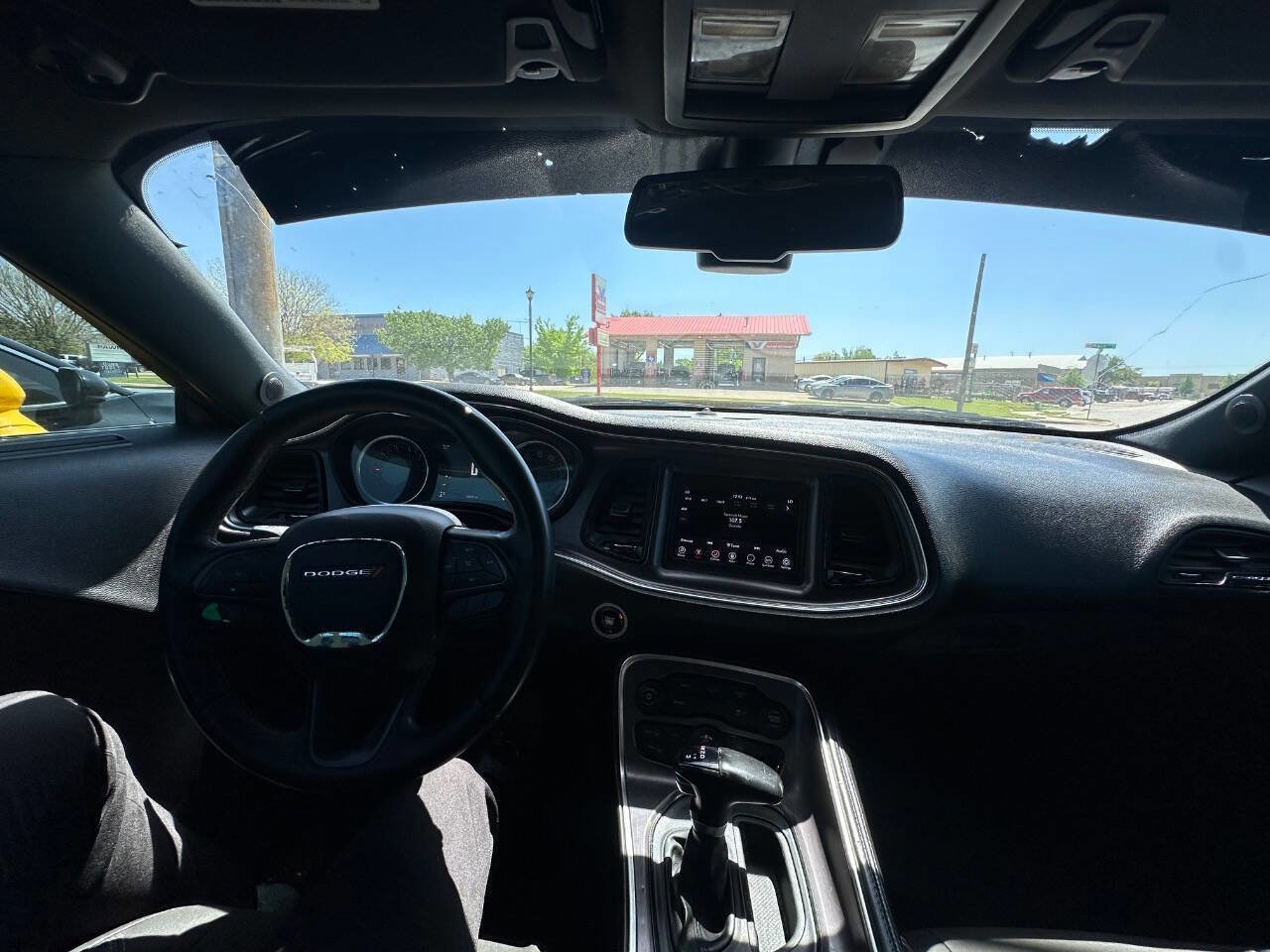 Used 2018 Dodge Challenger SXT image 15