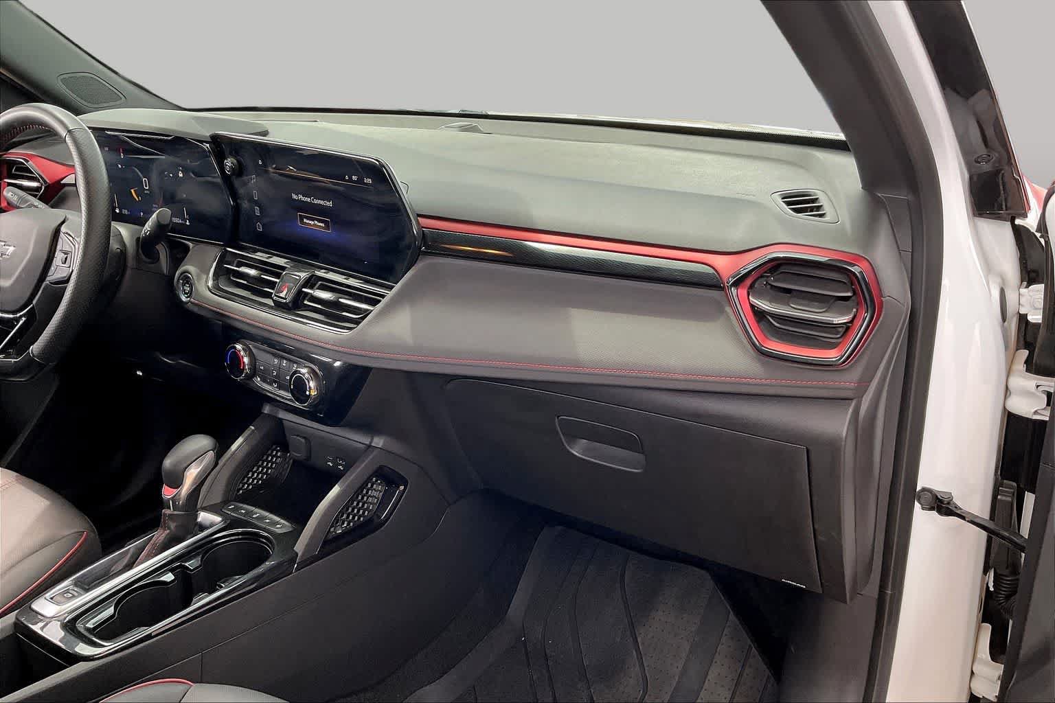 Used 2024 Chevrolet TrailBlazer RS w/ Driver Confidence Package FWD image 16