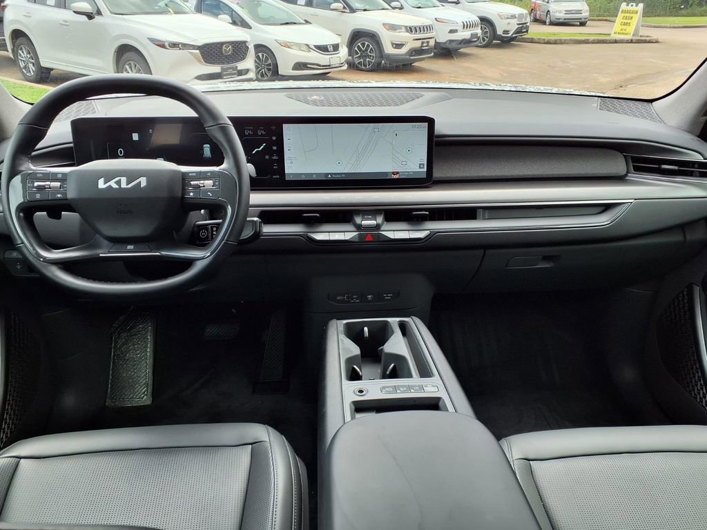 Used 2024 Kia EV9 Light RWD image 9