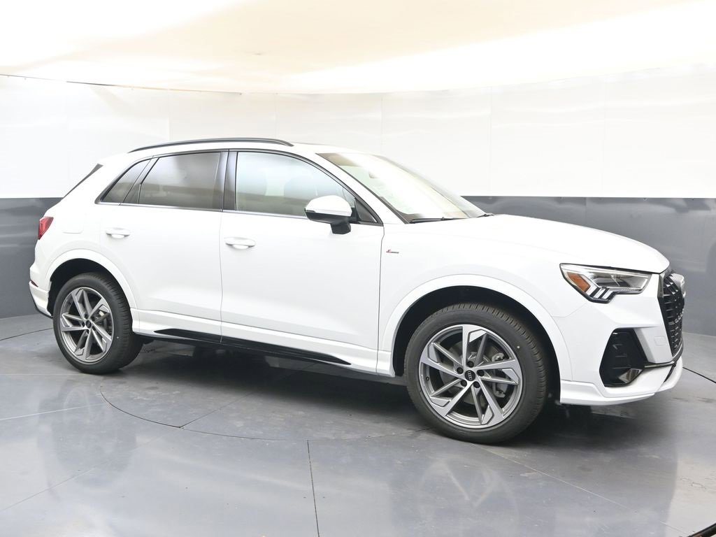 New 2025 Audi Q3 2.0T Premium image 7