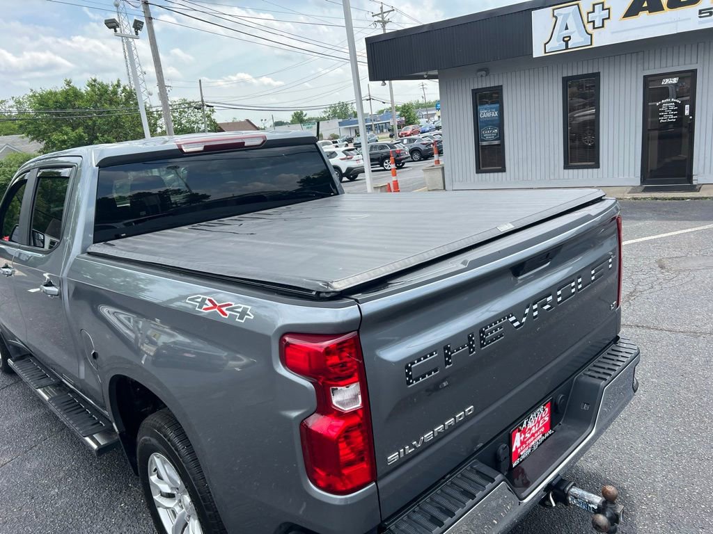 Used 2021 Chevrolet Silverado 1500 LT AWD/4WD image 9