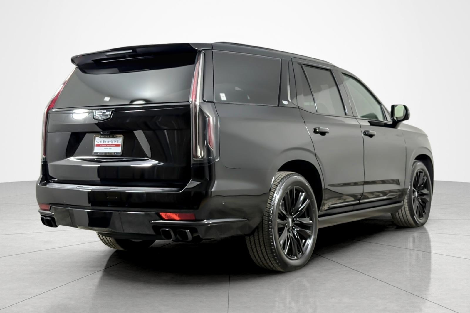 Used 2023 Cadillac Escalade Sport w/ Touring Package AWD/4WD image 5