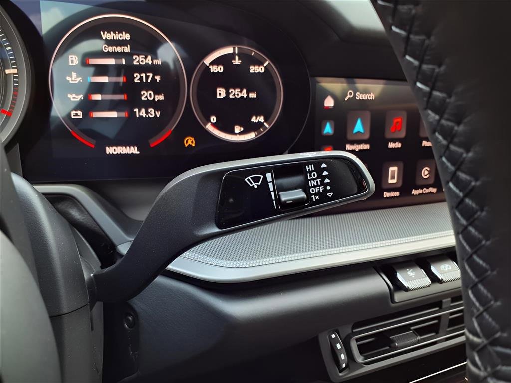 Used 2023 Porsche 911 Carrera 4S image 21