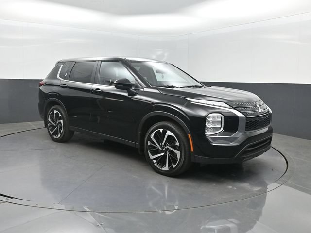 Used 2022 Mitsubishi Outlander ES AWD/4WD image 27