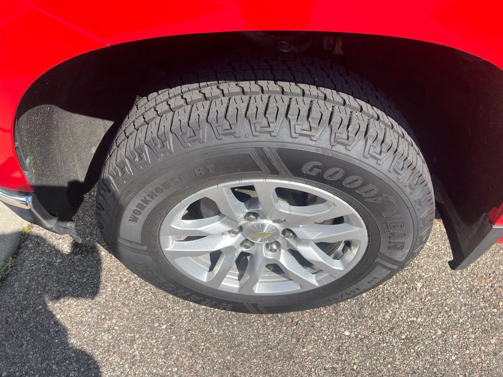 Used 2019 Chevrolet Silverado 1500 LT w/ All-Star Edition AWD/4WD image 22