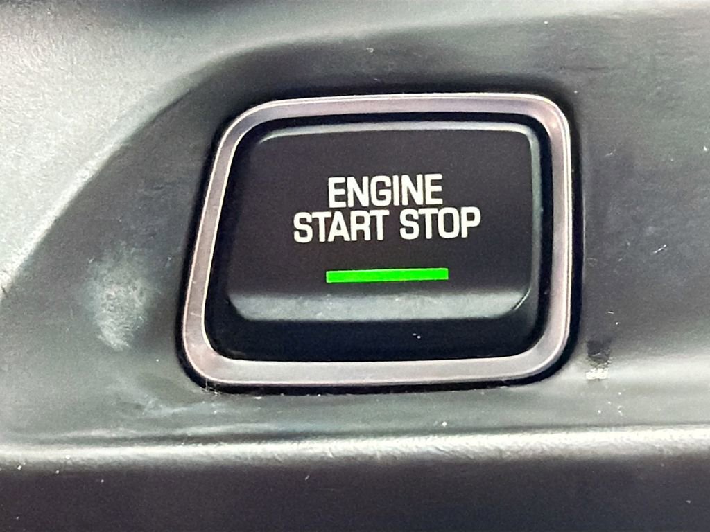 Used 2021 Chevrolet Camaro LT w/ Technology Package image 31