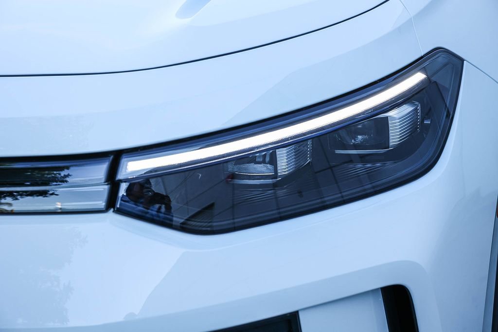 New 2026 Volkswagen Tiguan SE image 17