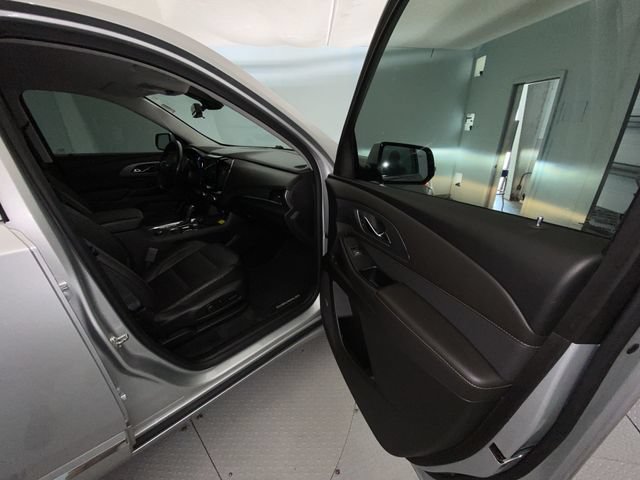Used 2019 Chevrolet Traverse Premier w/ Driver Confidence II Package FWD image 25
