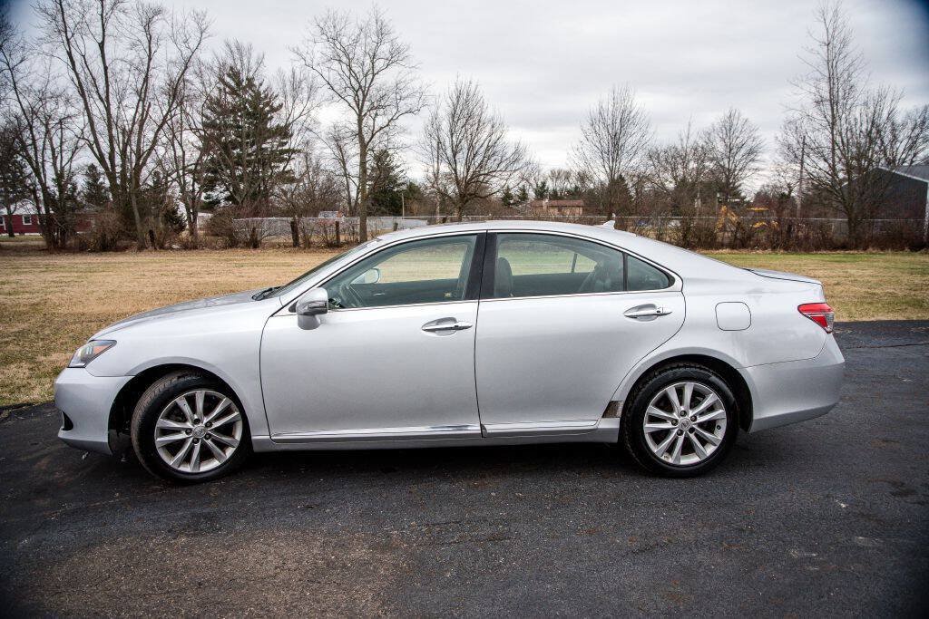 Used 2011 Lexus ES 350 FWD image 3
