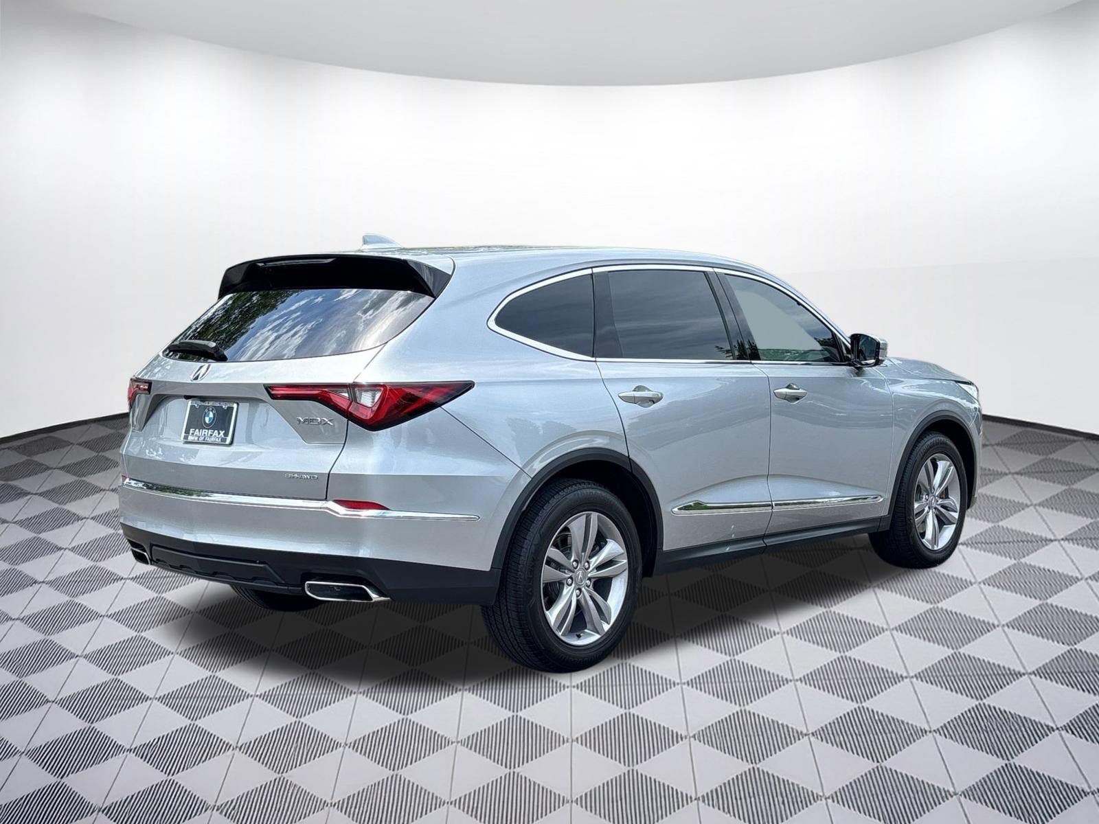 Used 2024 Acura MDX SH-AWD image 8
