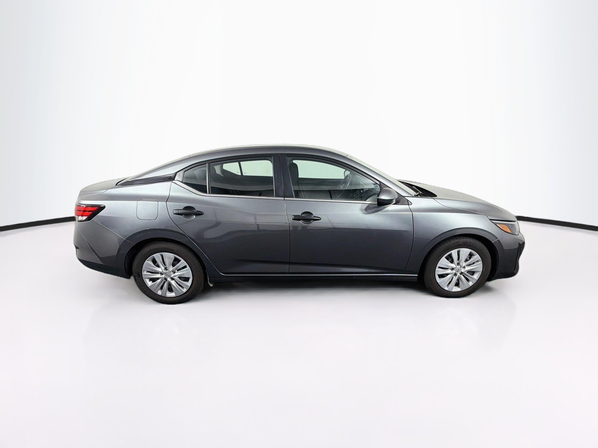 Used 2025 Nissan Sentra S FWD image 10