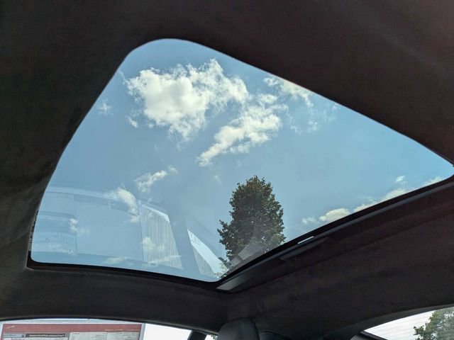 New 2024 Jaguar F-TYPE Coupe AWD image 14