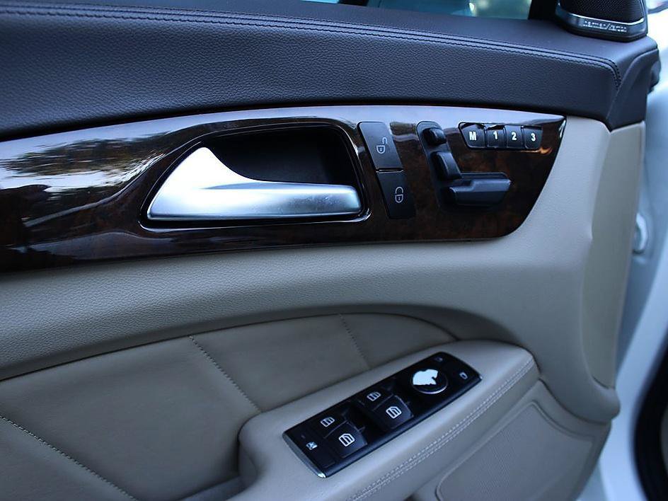Used 2012 Mercedes-Benz CLS 63 AMG image 10