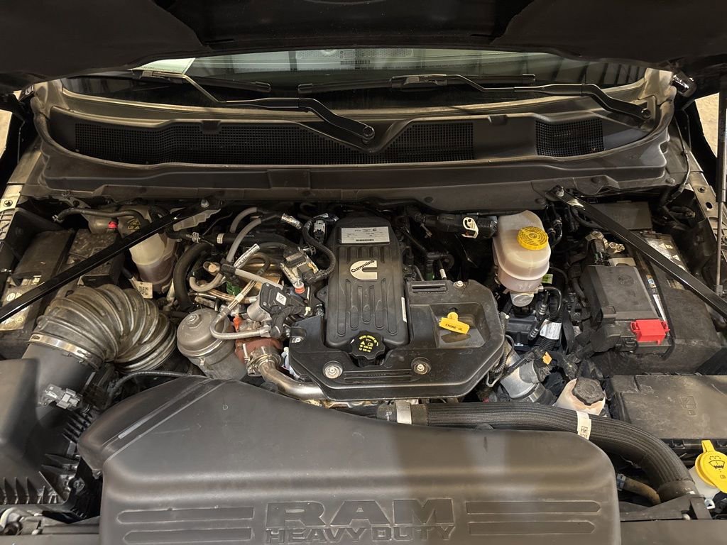 Used 2025 RAM 2500 Laramie w/ Night Edition image 14