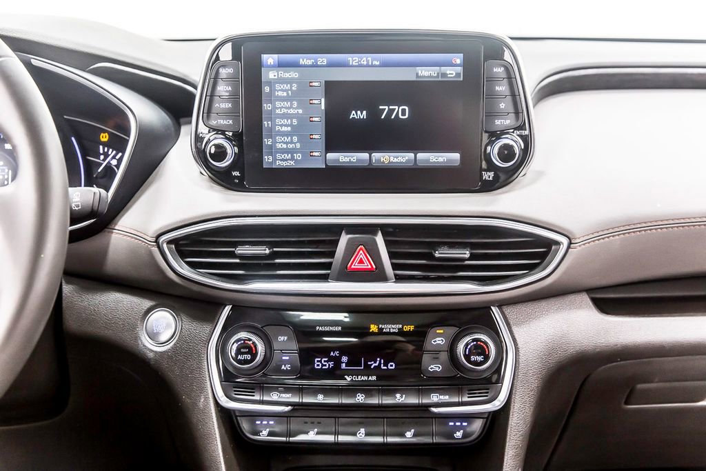 Used 2020 Hyundai Santa Fe Limited image 17