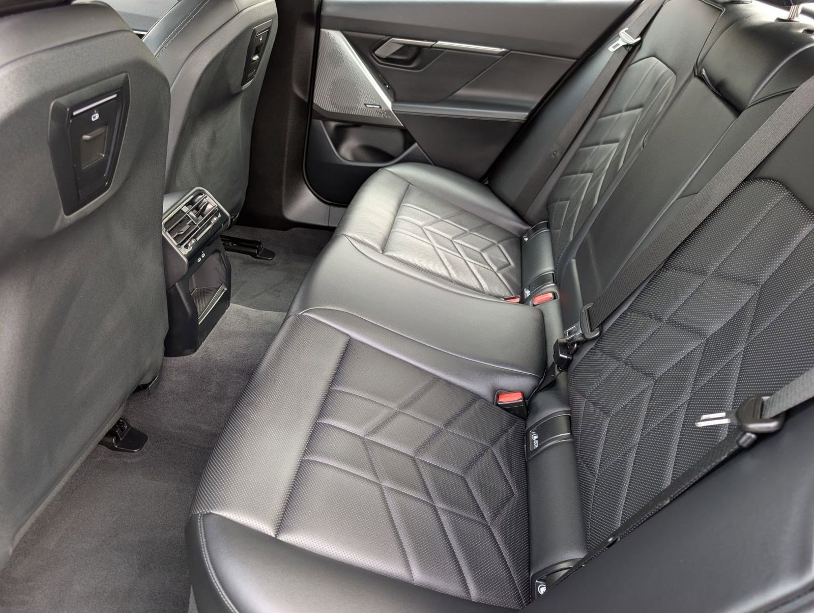 Certified 2025 BMW 530i 530i image 24