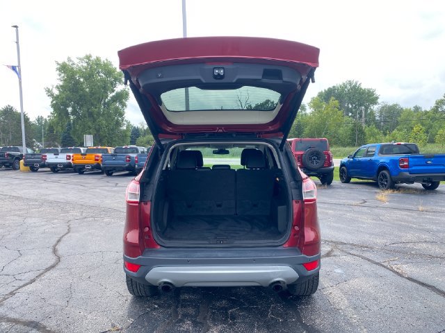 Used 2014 Ford Escape Titanium w/ Equipment Group 401A FWD image 18