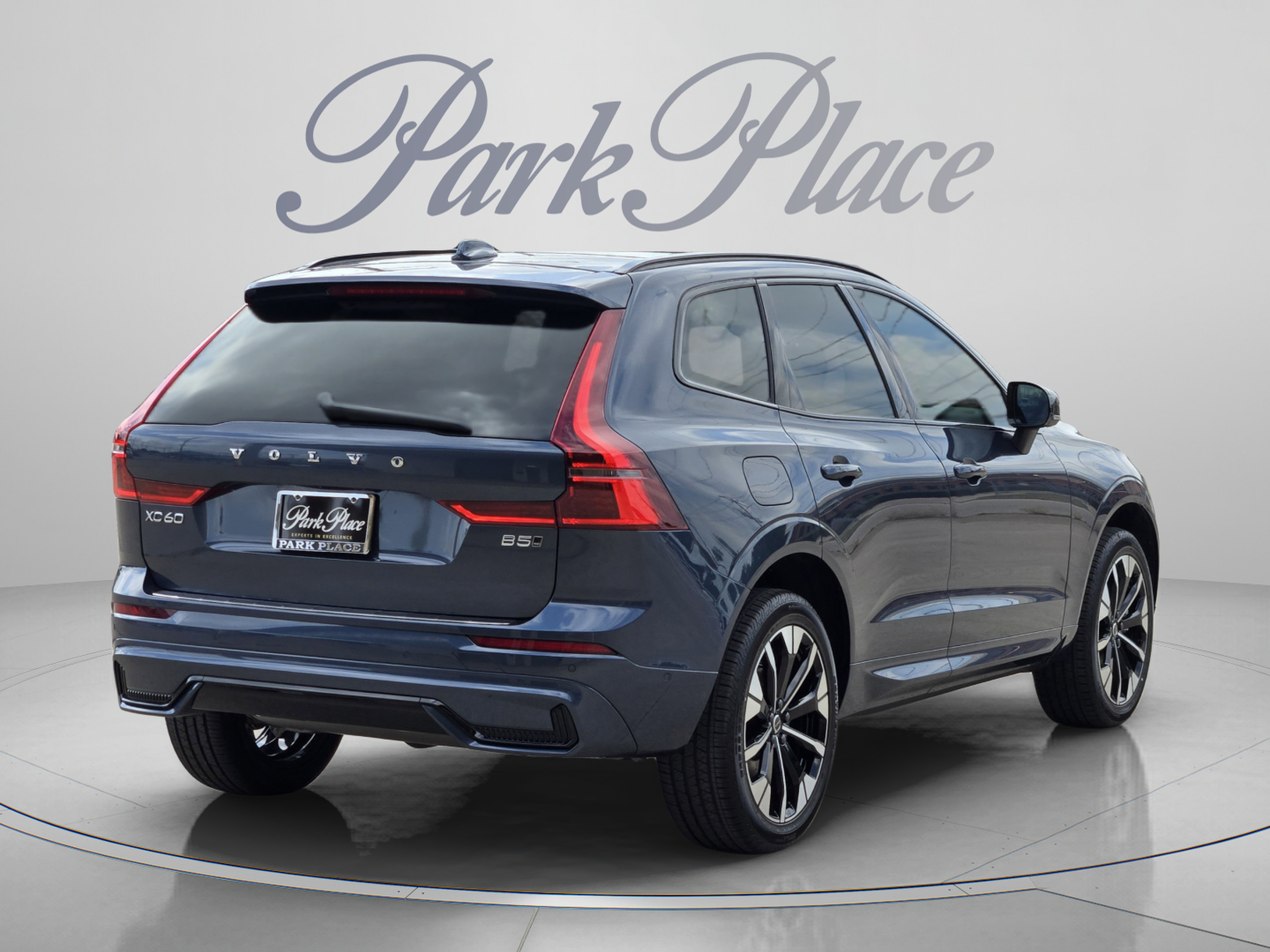 New 2026 Volvo XC60 B5 Plus w/ Protection Package Premier AWD/4WD image 6