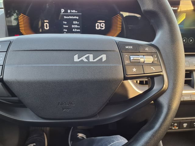 Used 2025 Kia K4 FWD image 26