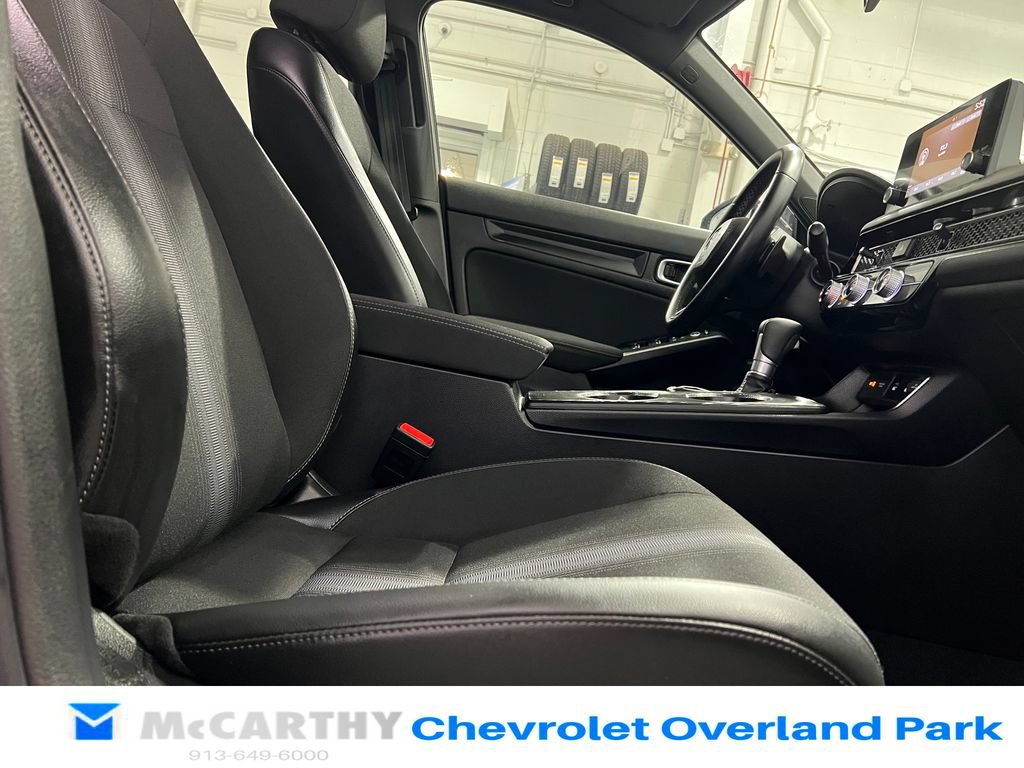 Used 2025 Honda Civic Sport image 27