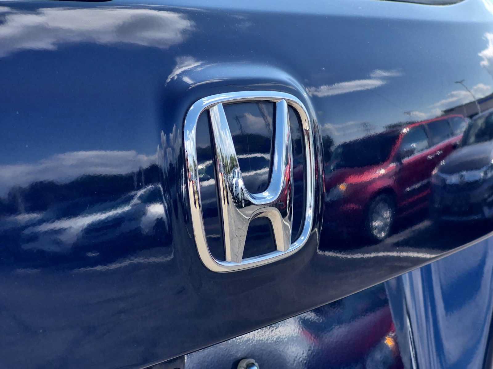 Certified 2017 Honda Pilot EX-L image 13