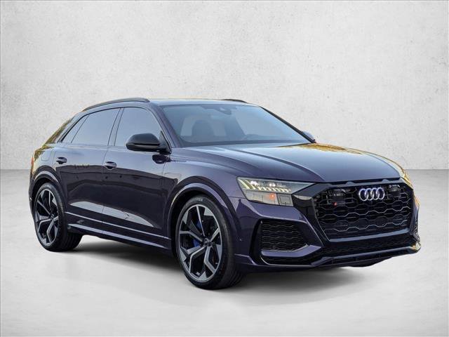 Used 2022 Audi RS Q8 w/ Black Optic Package image 3